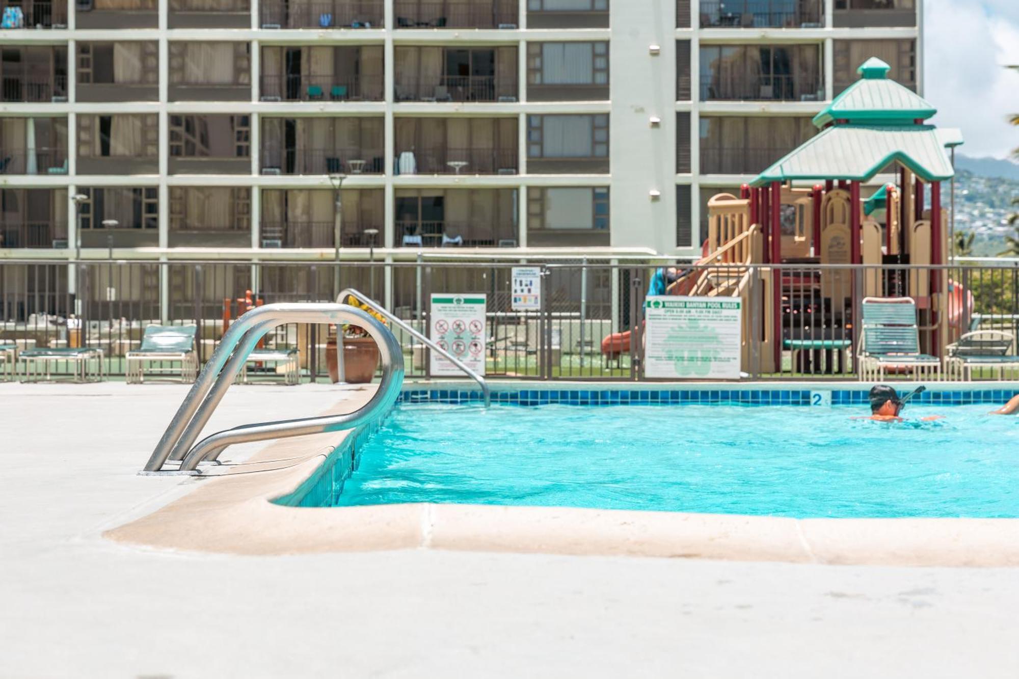 Waikiki Escapade Mountain Views Condo, Steps To Beach With Parking Perk Honolulu Exterior foto