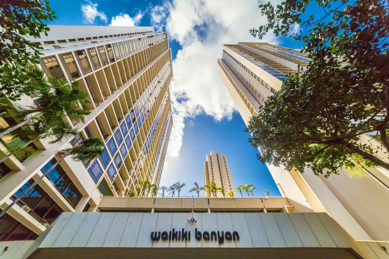 Waikiki Escapade Mountain Views Condo, Steps To Beach With Parking Perk Honolulu Exterior foto