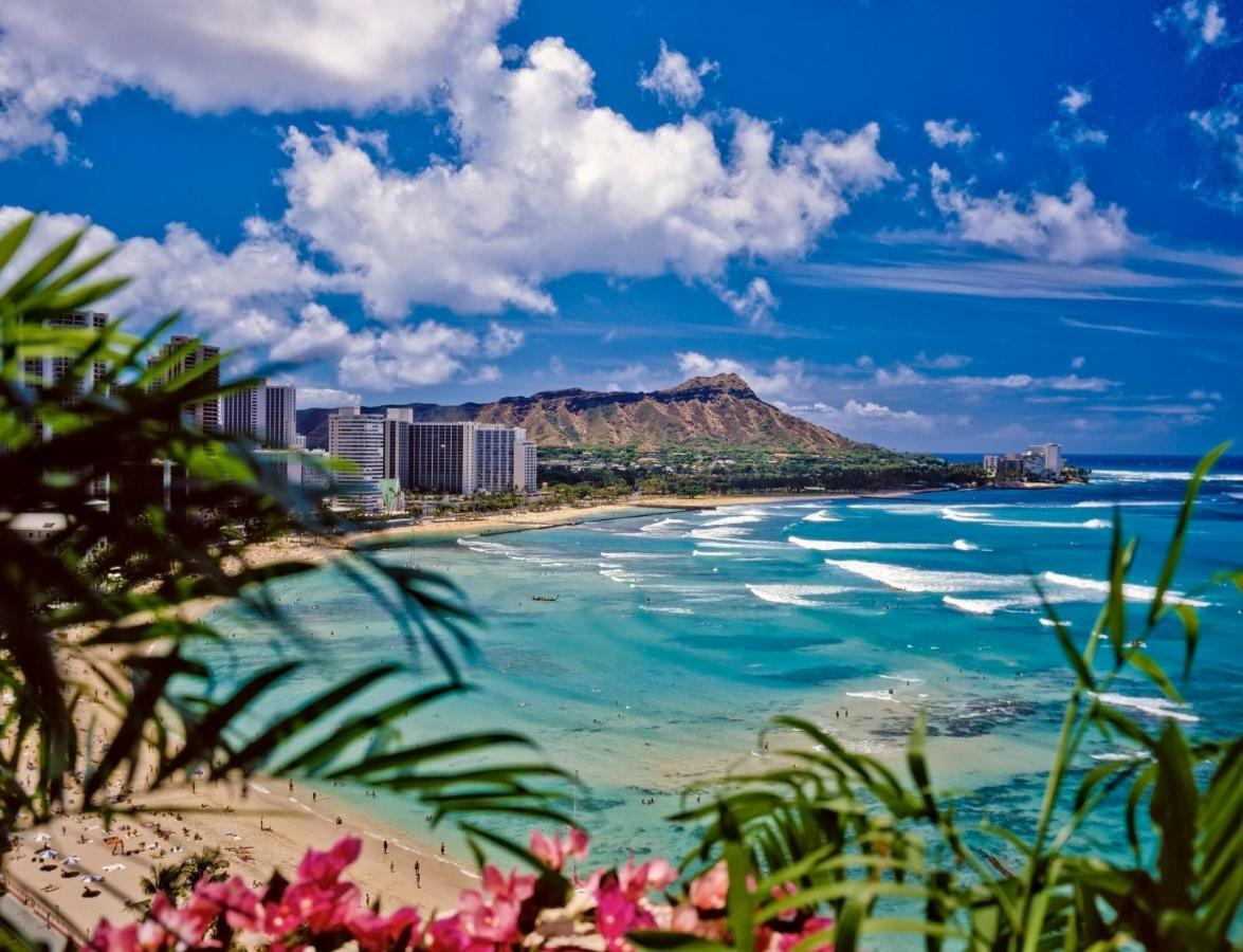 Waikiki Escapade Mountain Views Condo, Steps To Beach With Parking Perk Honolulu Exterior foto